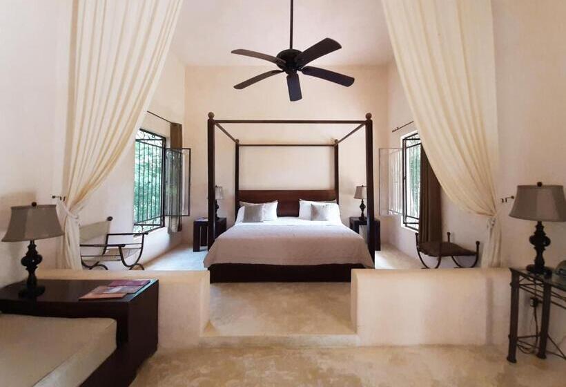 جناح, Hacienda Ticum