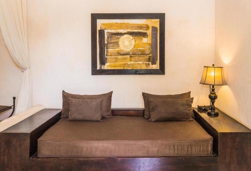 جناح, Hacienda Ticum