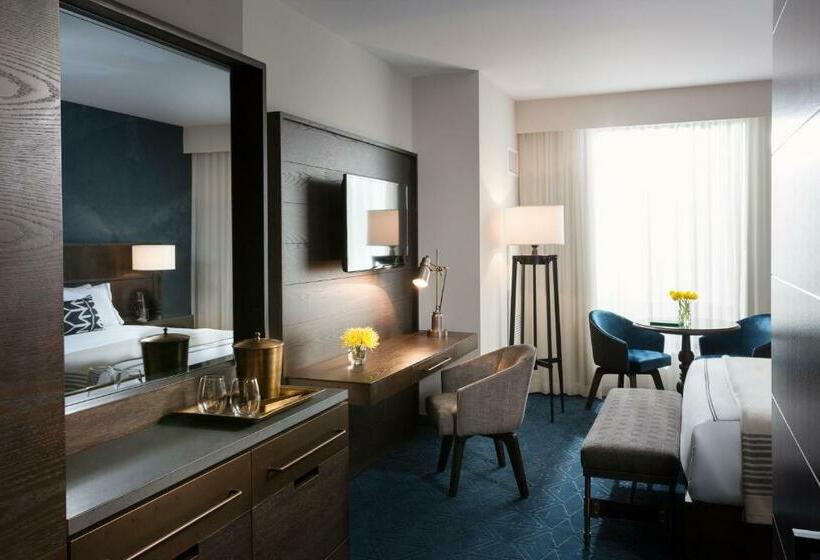 اتاق استاندارد با تخت بزرگ, Van Zandt