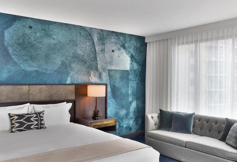 اتاق سوپریور با تخت بزرگ, Van Zandt