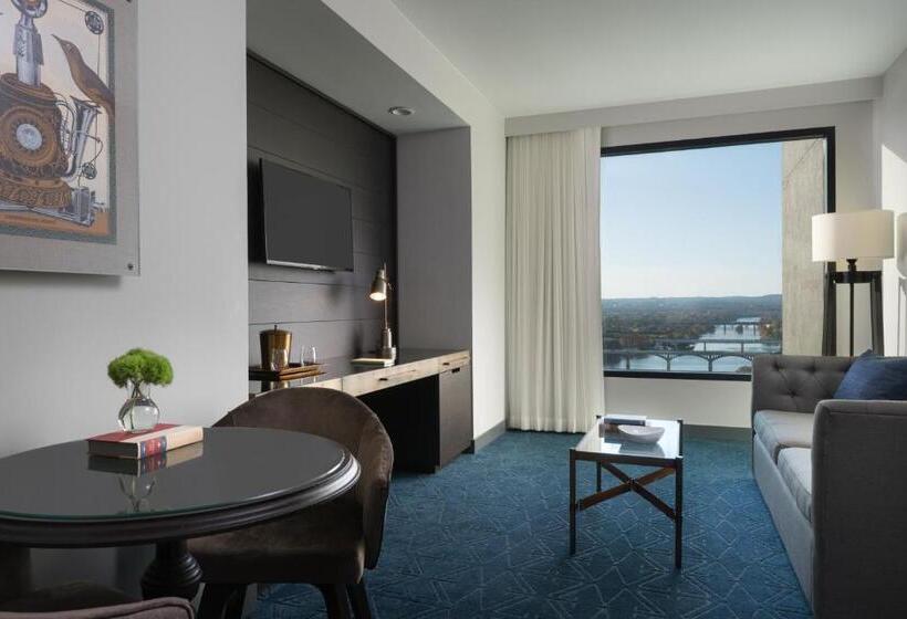 استودیوی استاندارد, Van Zandt