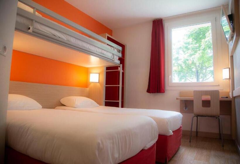 غرفة قياسية ثلاثية, Kyriad Direct Arras Saint Laurent Blangy Parc Expo