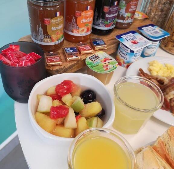 غرفة قياسية ثلاثية, Kyriad Direct Arras Saint Laurent Blangy Parc Expo