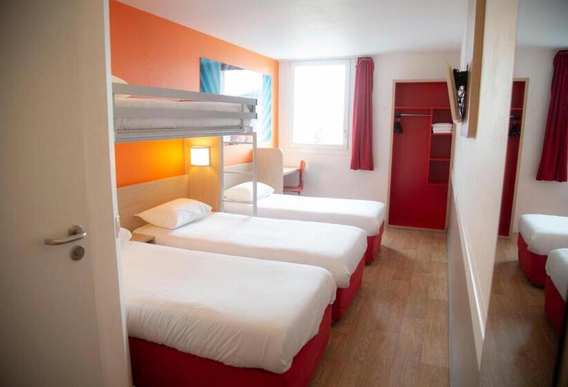 غرفة قياسية رباعية, Kyriad Direct Arras Saint Laurent Blangy Parc Expo