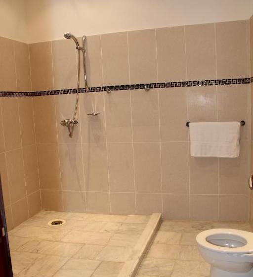 اتاق لوکس با چشم‌انداز دریا, Ocean Villa Heights