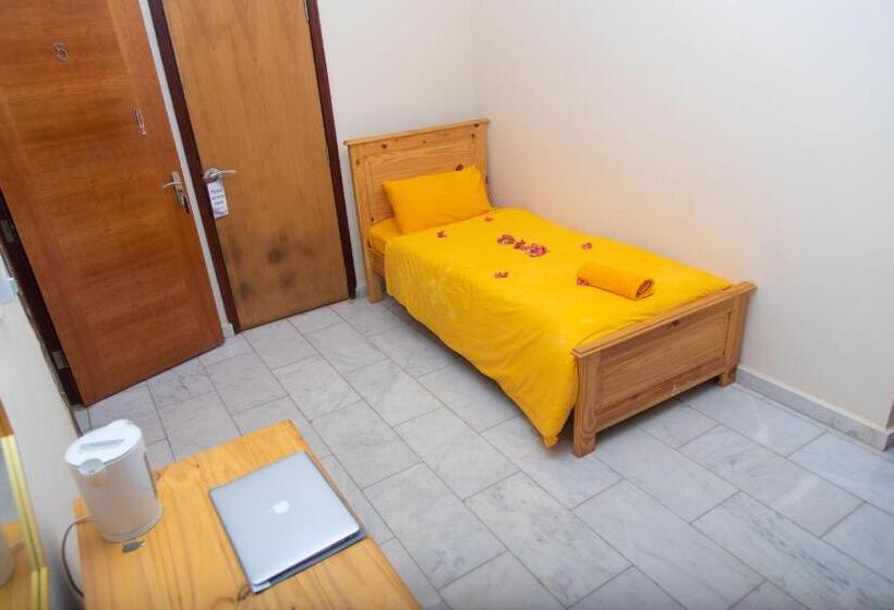 اتاق لوکس سه تخته, Ocean Villa Heights