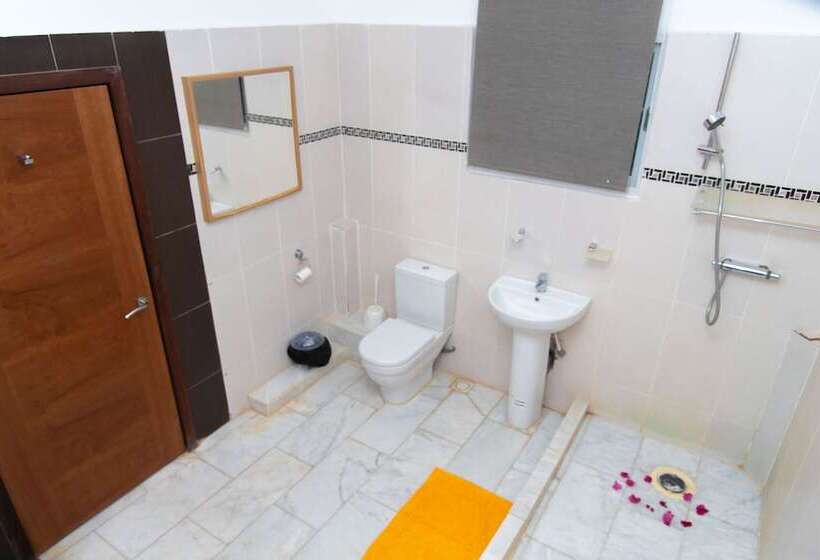 اتاق لوکس با چشم‌انداز دریا, Ocean Villa Heights