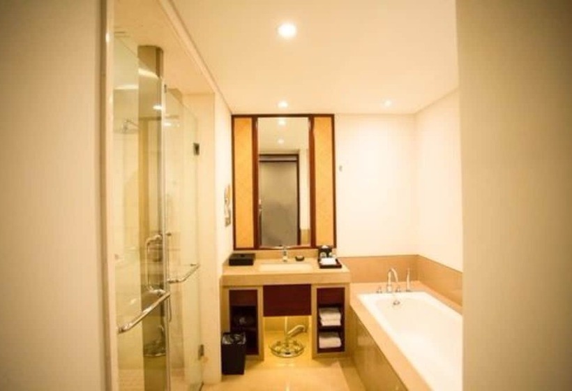 Номер Superior, Ovation Seven Cultivation