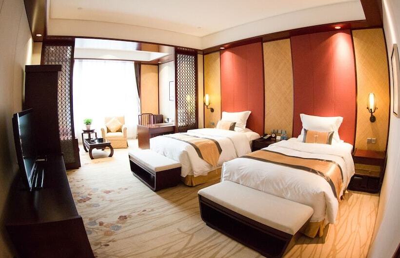 Номер Superior, Ovation Seven Cultivation