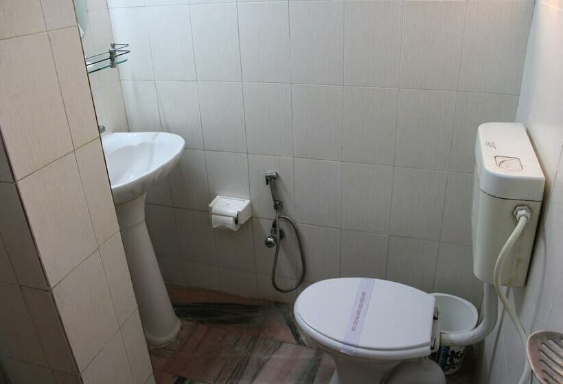 سوییت, R.k International