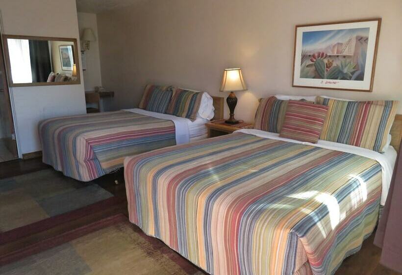 １階のスタンダードルーム, San Juan Inn