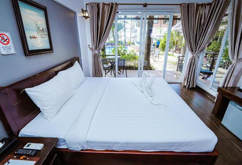 חדר דלוקס, Sea Breeze Resort