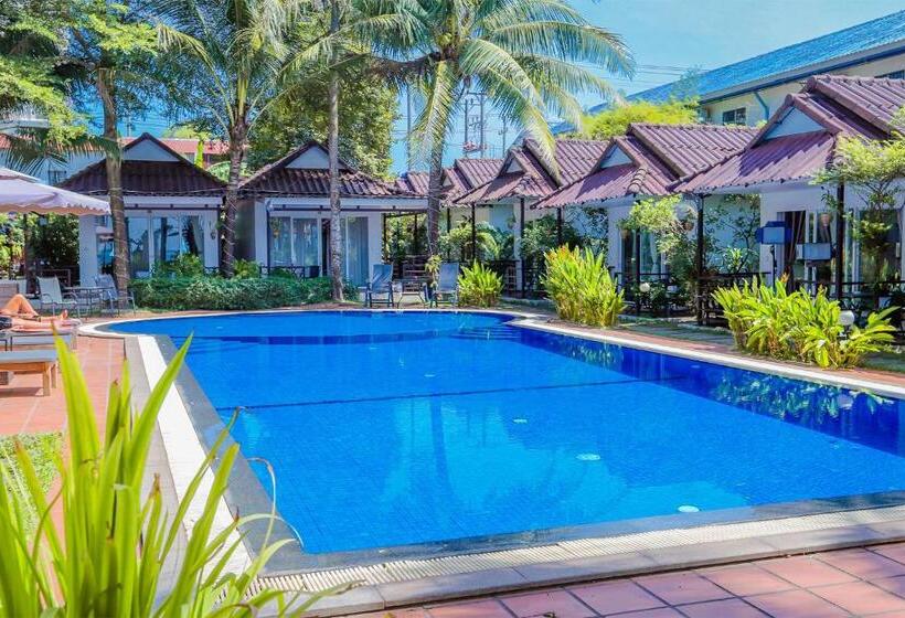 חדר דלוקס, Sea Breeze Resort