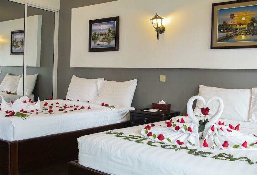 חדר דלוקס, Sea Breeze Resort