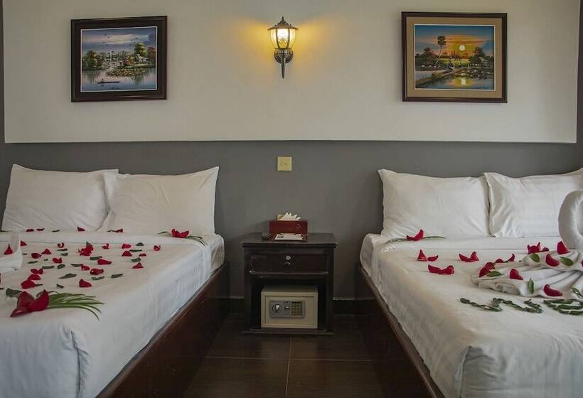 חדר דלוקס, Sea Breeze Resort