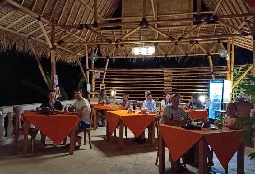 オーシャンビュースタンダードルーム, Sunset Lavinia