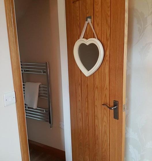 جناح ديلوكس سرير كينج, The Dovecote Inn