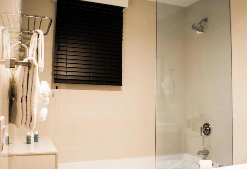 غرفة سوبيريور سرير كينج, The Saint Hotel Key West, Autograph Collection, Adult Only