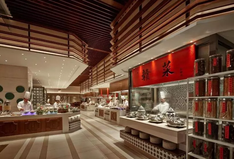 キングサイズベッドのデラックスルーム, Shangrila Nanchang