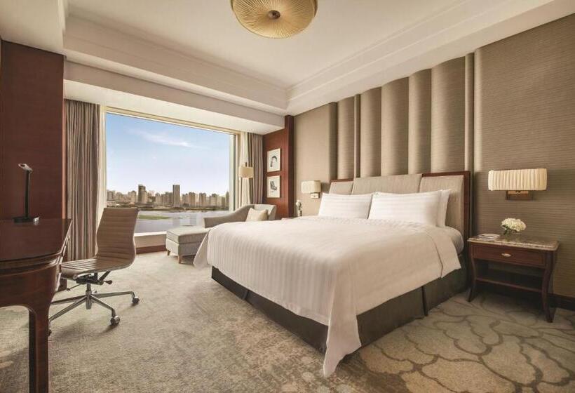 חדר דחוקס עם מיטת קינג, Shangrila Nanchang