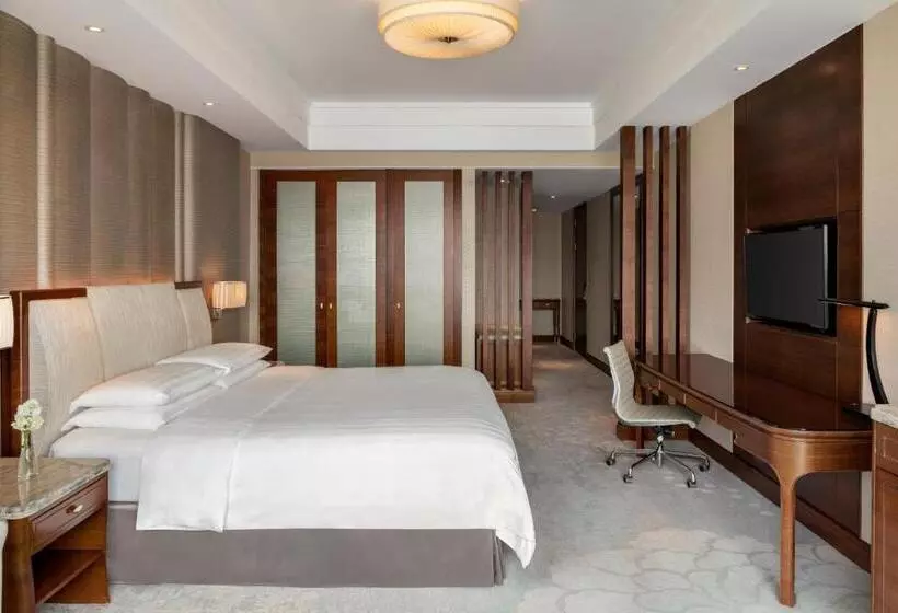 キングサイズベッドのエクゼクティブルーム, Shangrila Nanchang