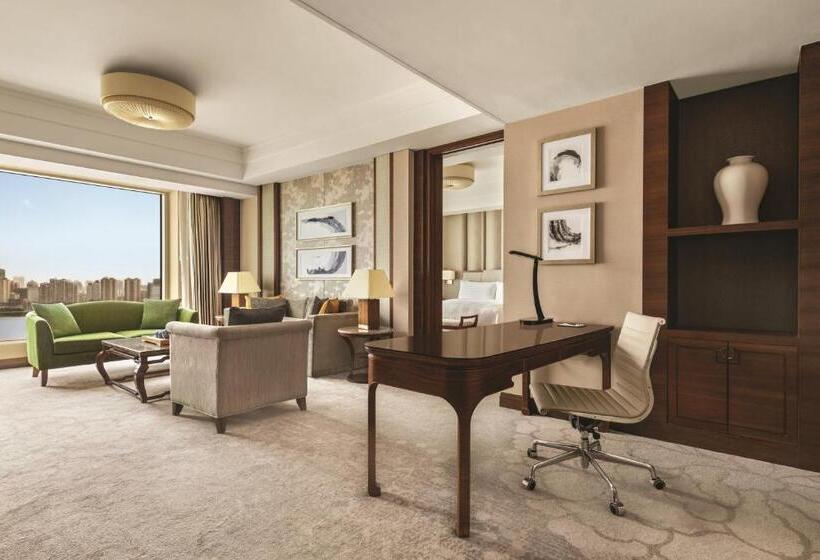 סוויטה אקזקיוטיב, Shangrila Nanchang