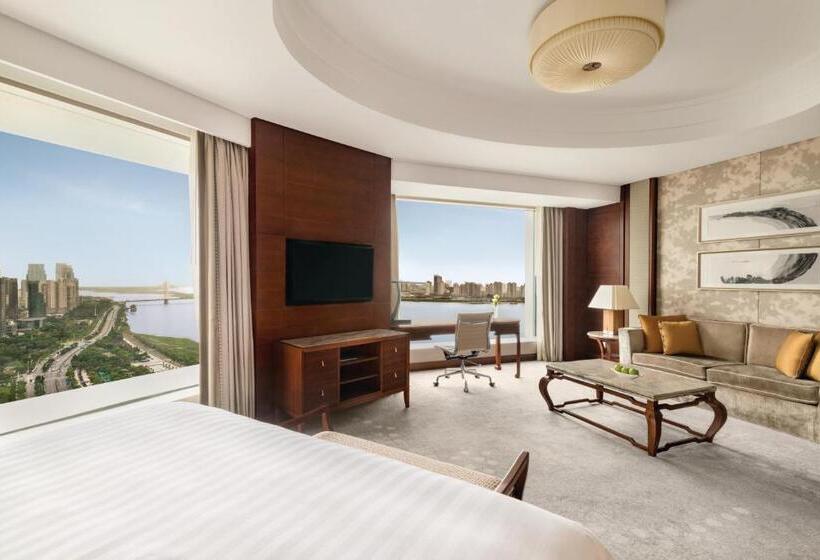 Номер Премиум, Shangrila Nanchang