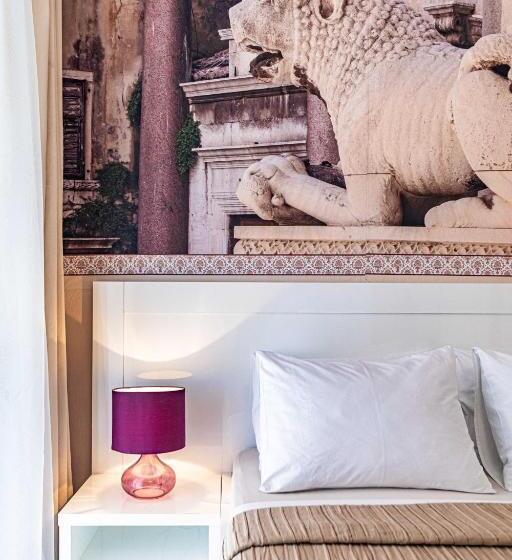 חדר דלוקס עם מרפסת נוף לים, Riva City Rooms