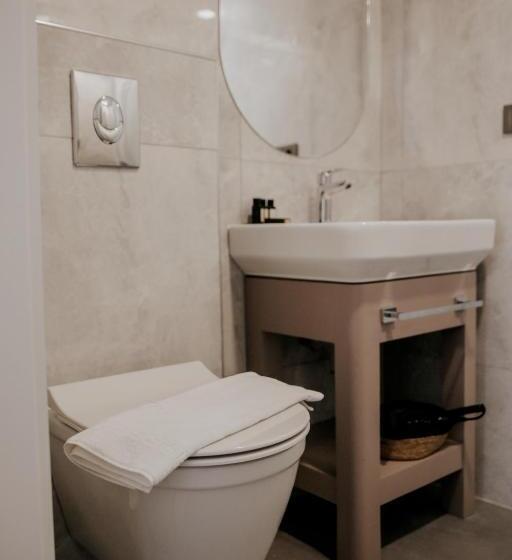 اتاق لوکس با بالکن, Paye Alaçatı Butik Otel