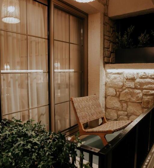 اتاق لوکس با بالکن, Paye Alaçatı Butik Otel