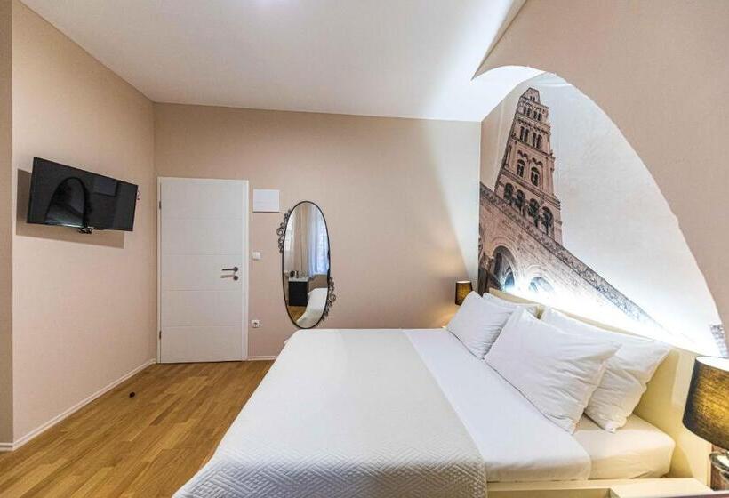 اتاق لوکس, Pjaca City Rooms