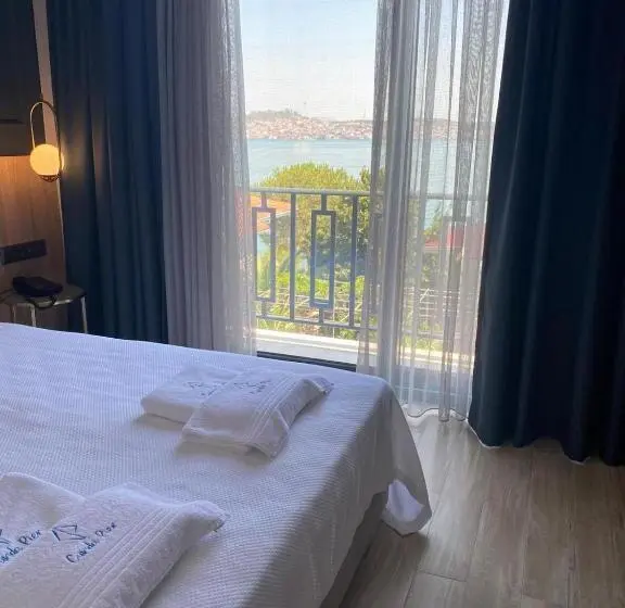 Standard-huone Merinäkymä Parveke, Cunda Pi̇er Otel