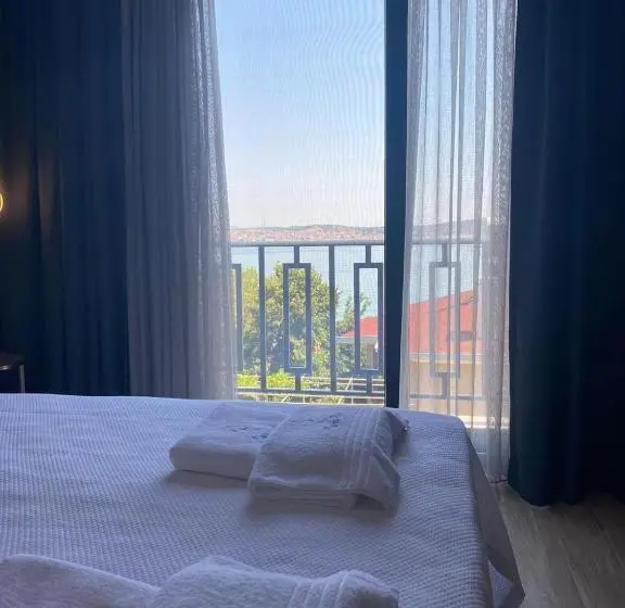Standard-huone Merinäkymä Parveke, Cunda Pi̇er Otel