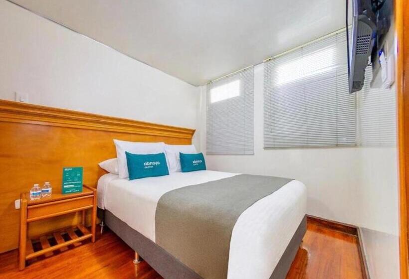 Номер Стандарт, Ayenda Golden Empresarial