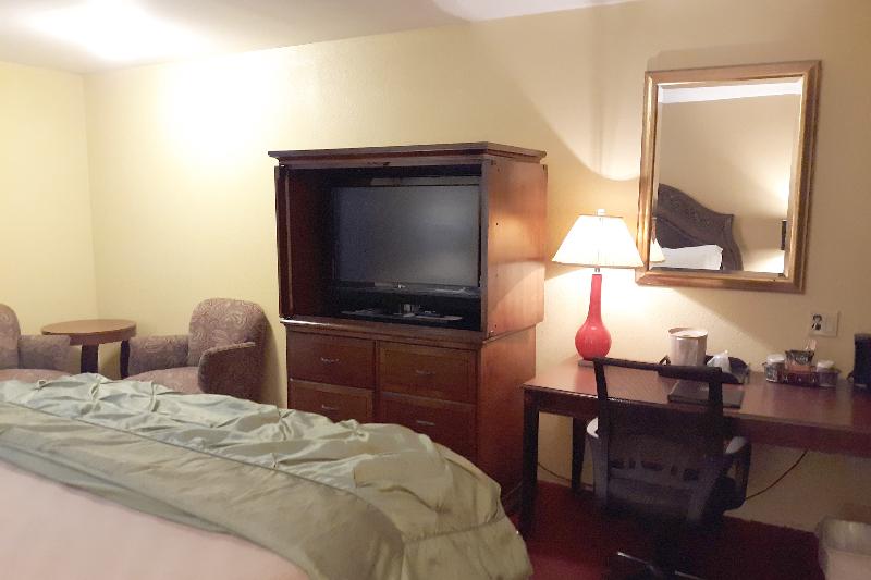 Номер Премиум, The Mclure Hotel And Conference Center