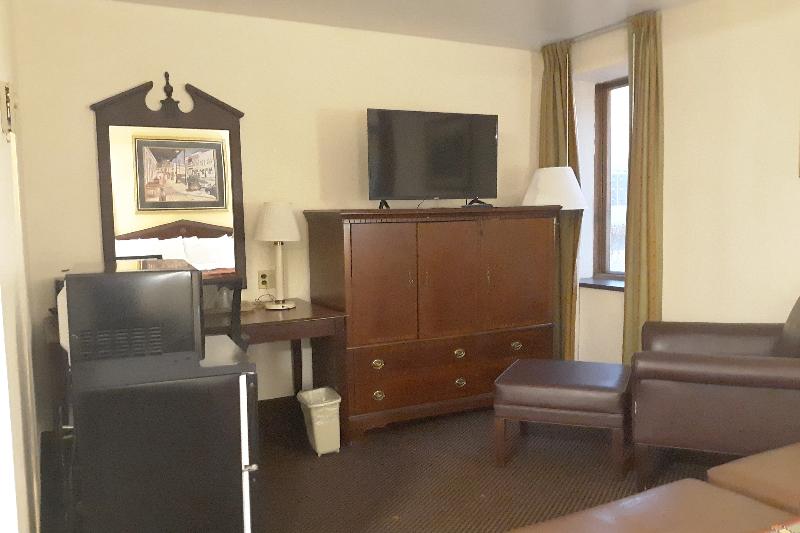 Номер Премиум, The Mclure Hotel And Conference Center