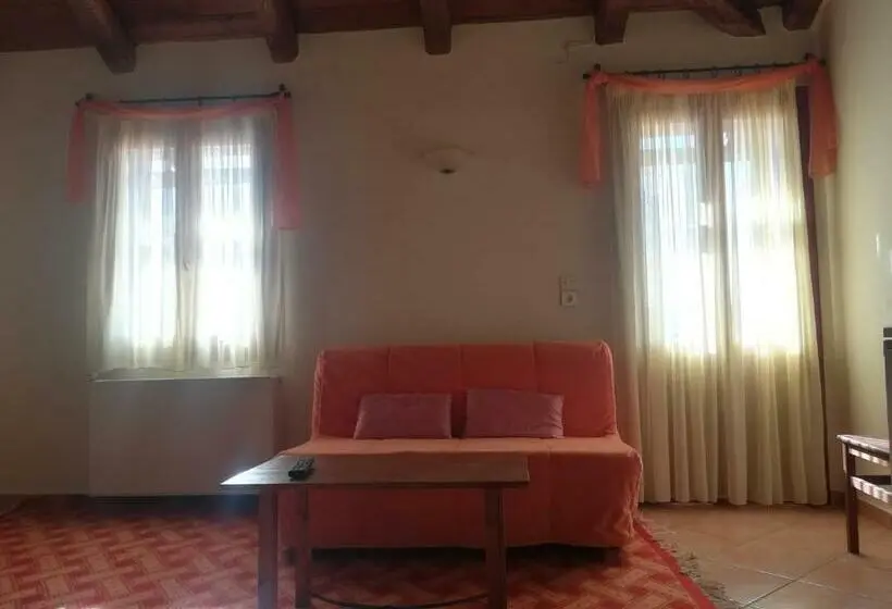 Deluxe-huoneisto 1 Makuuhuone, Guest House Ioanna Arachova