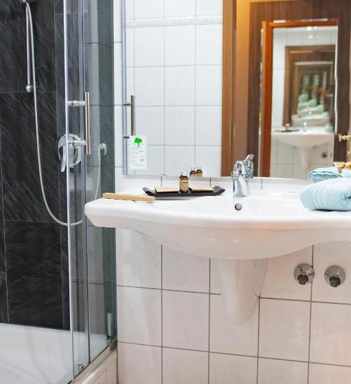 标准间, Sl Otel Im Parforcehaus