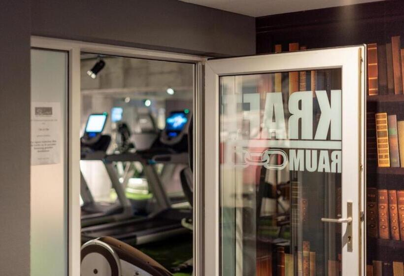 标准间带阳台, Sl Otel Im Parforcehaus