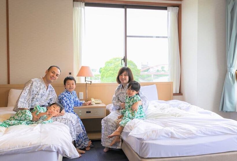 غرفة قياسية, Chikugofunegoya Koen No Yado