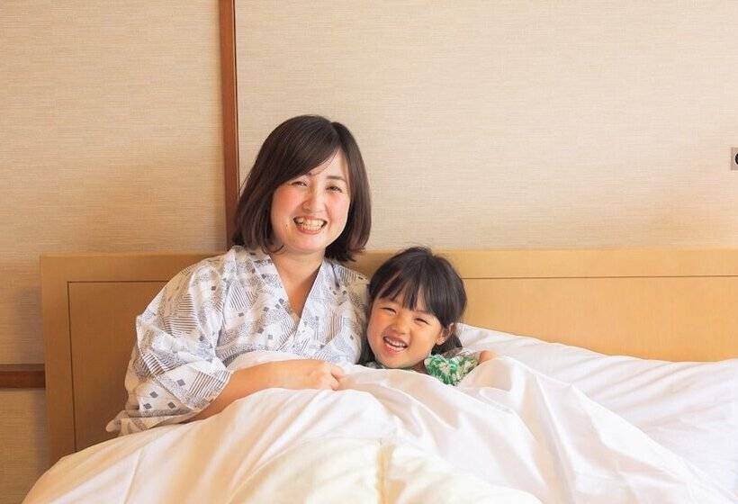 غرفة قياسية, Chikugofunegoya Koen No Yado