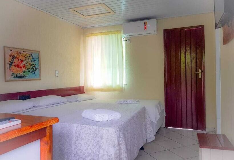 غرفة قياسية ثلاثية, Porto Center