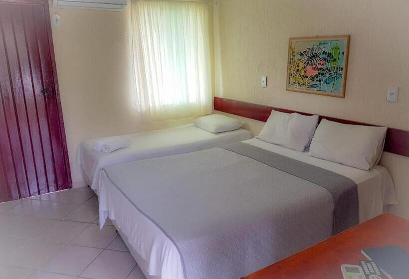 غرفة قياسية ثلاثية, Porto Center