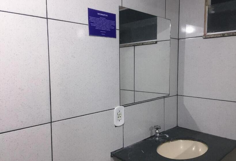 غرفة إقتصادية, Porto Center