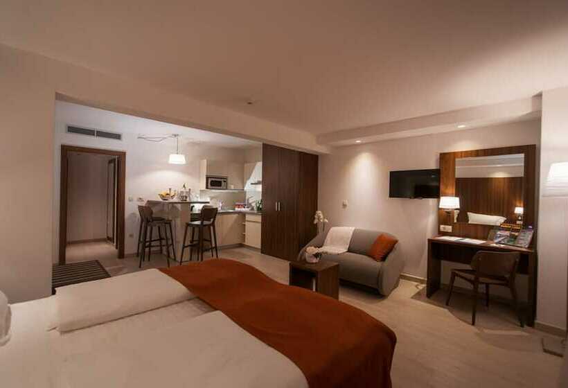 Студия Стандарт Вид на Море, Aparthotel Miramare