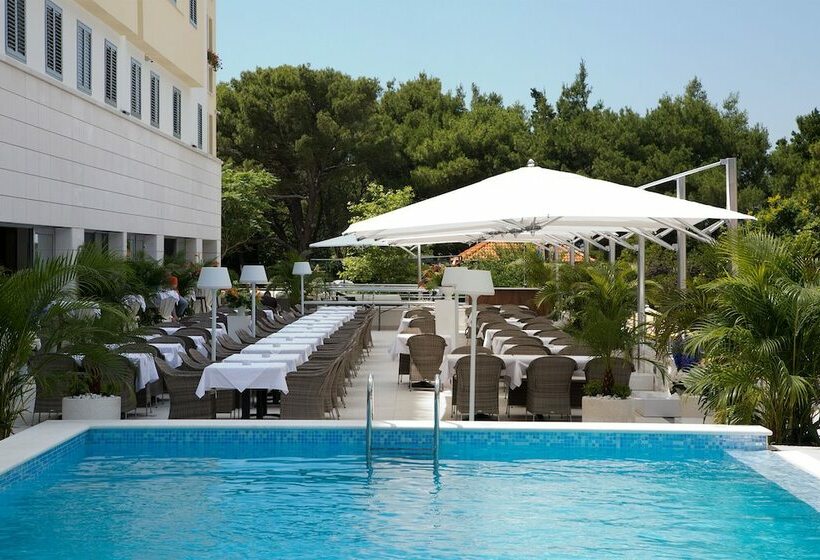 استودیوی استاندارد با چشمانداز دریا, Aparthotel Miramare