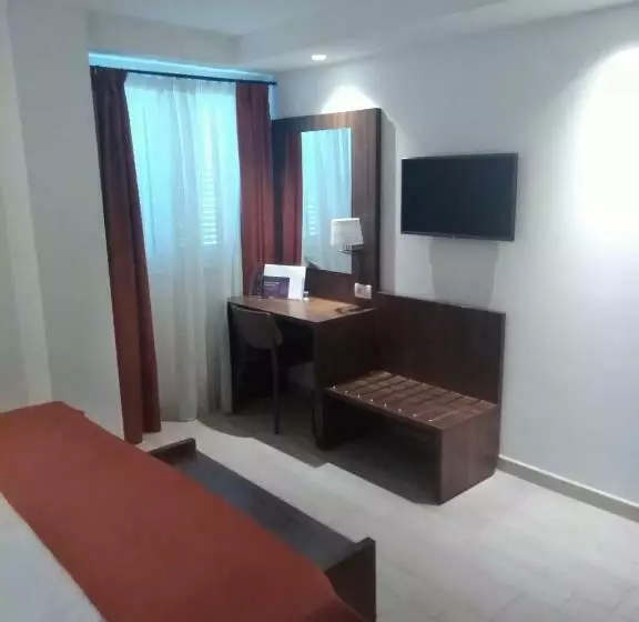 اتاق استاندارد, Aparthotel Miramare
