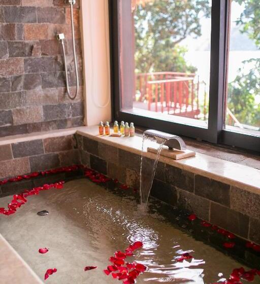 ویلای یک اتاق خوابه با استخر شنا, Cauayan Island Resort And Spa