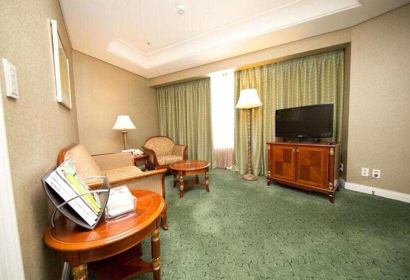 ファミリージュニアスイート, High1 Grand Hotel Main Tower