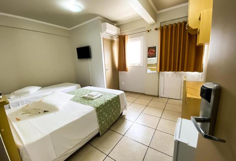 Трехместный Номер Deluxe, Andardac